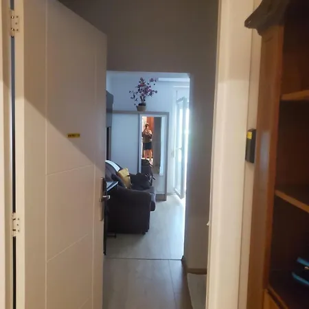 Center 1 Bedroom Myslym Shyri 11 A Апартаменты *